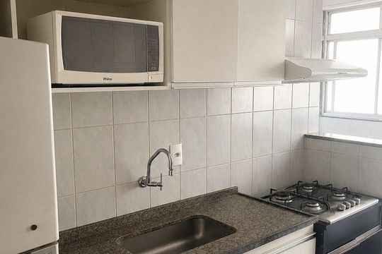 Cozinha de apartamento à venda com 3 quartos, 70m² em Nova Floresta, Belo Horizonte