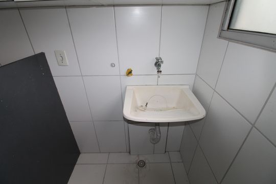 Área de Serviço de apartamento para alugar com 2 quartos, 44m² em Palmeiras de São José, São José dos Campos