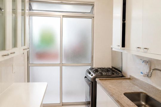 Cozinha de apartamento à venda com 3 quartos, 76m² em Jardim Flamboyant, Campinas