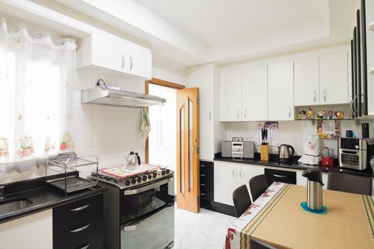 Cozinha de casa de condomínio à venda com 3 quartos, 148m² em Vila Aricanduva, São Paulo