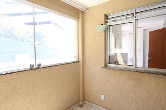 Varanda da Sala de apartamento para alugar com 3 quartos, 80m² em São Pedro, Belo Horizonte