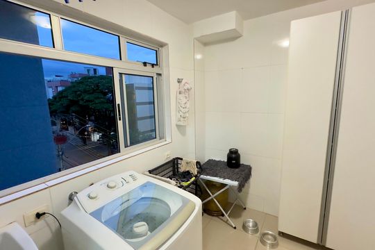 Área de serviço de apartamento para alugar com 4 quartos, 170m² em Buritis, Belo Horizonte