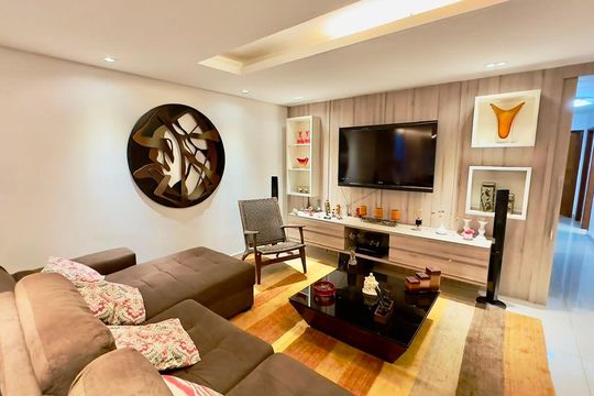 Apartamento para alugar com 4 quartos, 170m² em Buritis, Belo Horizonte