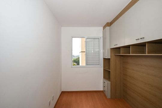 Quarto 1 de apartamento à venda com 2 quartos, 48m² em Jardim Tres Irmaos, Taboão da Serra