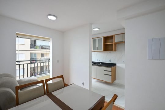 Apartamento à venda com 2 quartos, 48m² em Jardim Tres Irmaos, Taboão da Serra