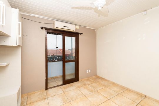 Casa para alugar com 2 quartos, 90m² em São Luiz, Gravataí