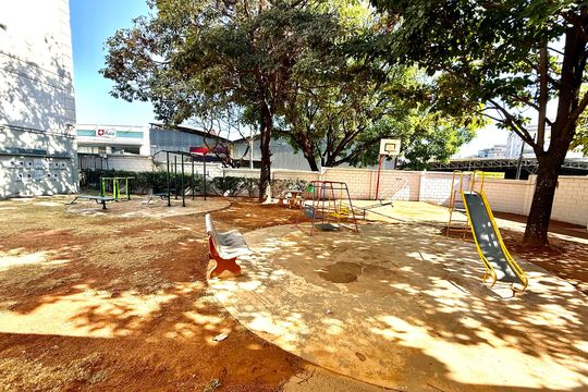 Área comum - Playground de apartamento para alugar com 2 quartos, 49m² em Camargos, Belo Horizonte