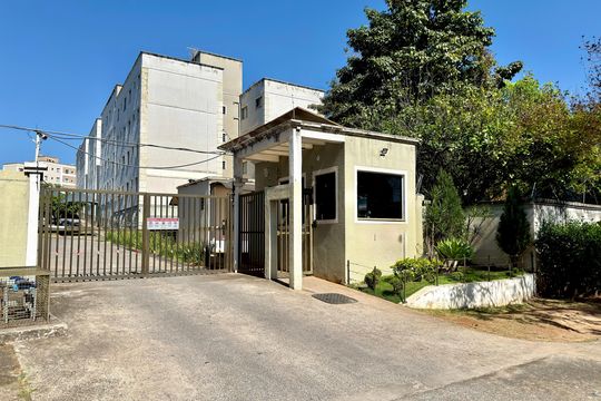 Fachada de apartamento para alugar com 2 quartos, 49m² em Camargos, Belo Horizonte