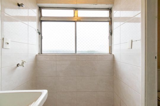 Área de Serviço de apartamento para alugar com 2 quartos, 59m² em Vila Alexandria, São Paulo