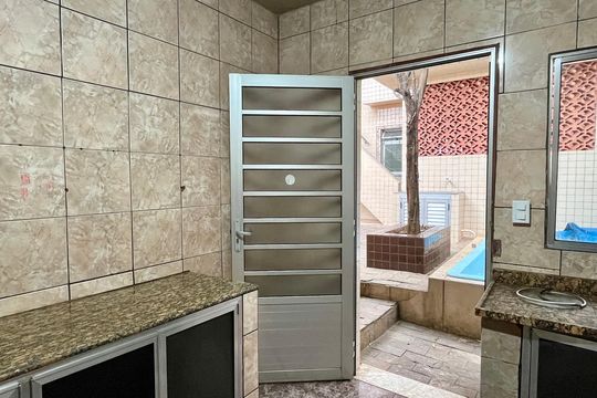 Casa à venda com 4 quartos, 360m² em Paraíso, Belo Horizonte