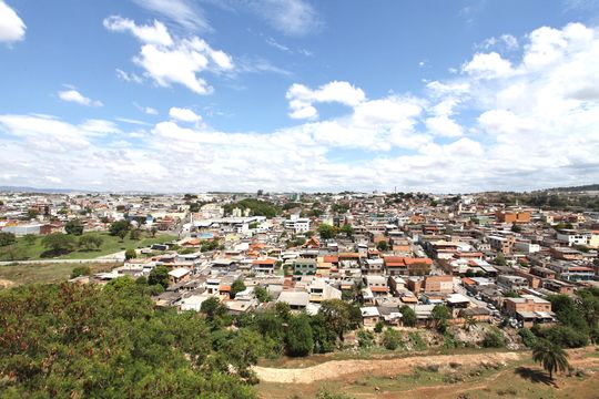 Vista do Quarto Suíte de apartamento à venda com 2 quartos, 80m² em Cabral, Contagem