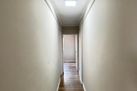 Corredor de apartamento à venda com 2 quartos, 60m² em Vila Príncipe de Gales, Santo André