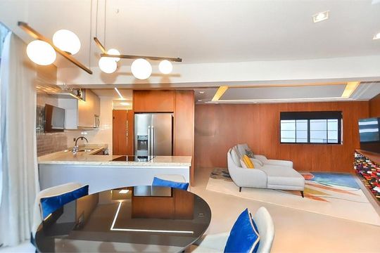 Apartamento à venda com 1 quarto, 82m² em Mercês, Curitiba