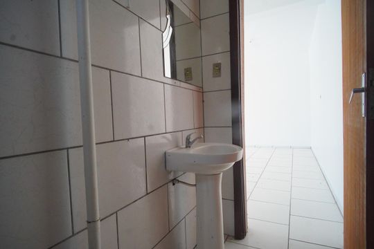 Banheiro 2 de casa à venda com 2 quartos, 159m² em Rincão, Novo Hamburgo