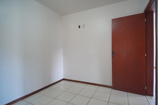 Quarto 2 de casa à venda com 2 quartos, 159m² em Rincão, Novo Hamburgo