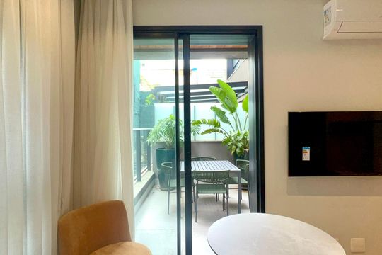 Varanda de kitnet/studio para alugar com 1 quarto, 49m² em Sumaré, São Paulo