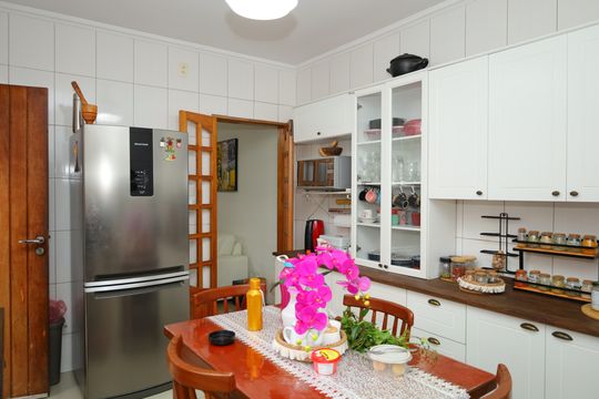 Cozinha de casa à venda com 2 quartos, 123m² em Parque Cruzeiro do Sul, São Paulo