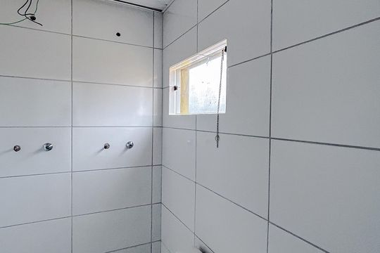 Banheiro de kitnet/studio para alugar com 1 quarto, 18m² em Vila Matilde, São Paulo