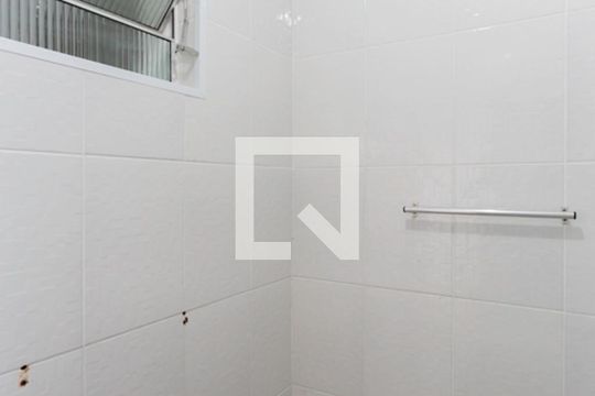 Banheiro (casa 2) de casa à venda com 4 quartos, 120m² em Lauzane Paulista, São Paulo
