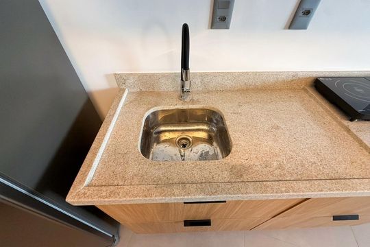 Cozinha de kitnet/studio à venda com 1 quarto, 40m² em Barra da Tijuca, Rio de Janeiro