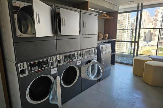 Área de serviço de apartamento à venda com 2 quartos, 68m² em Itaim Bibi, São Paulo