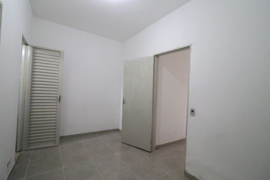 Quarto de casa para alugar com 1 quarto, 40m² em Vila Sao Pedro, São Paulo