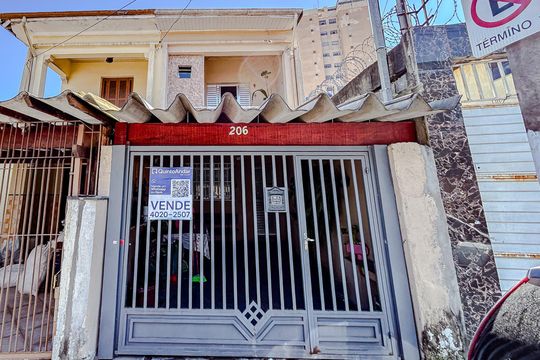 Fachada com Plaquinha de casa à venda com 3 quartos, 120m² em Penha de França, São Paulo