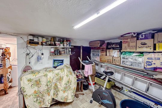 Quarto de Serviço de casa à venda com 3 quartos, 120m² em Penha de França, São Paulo