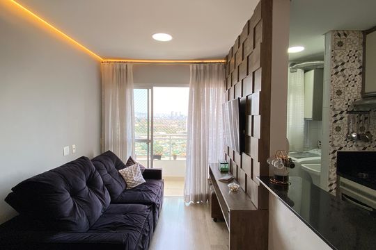 Apartamento à venda com 2 quartos, 54m² em Quitaúna, Osasco