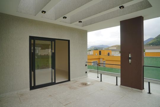 Varanda do Quarto 3 de casa de condomínio para alugar com 3 quartos, 258m² em Bosque Fundo, Maricá