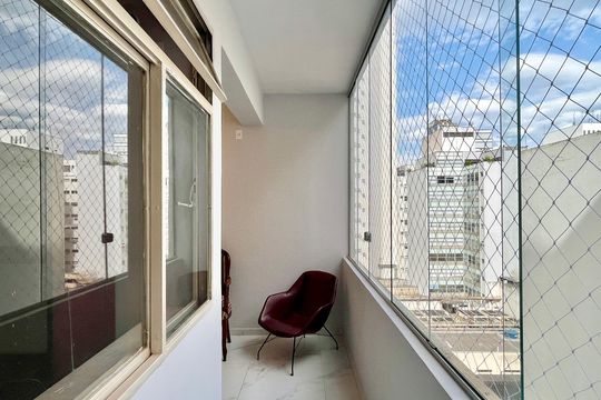 Apartamento para alugar com 3 quartos, 119m² em Centro, Belo Horizonte
