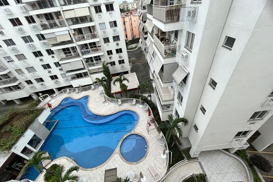 Vista da Varanda da Sala de apartamento à venda com 2 quartos, 63m² em Vila Valqueire, Rio de Janeiro
