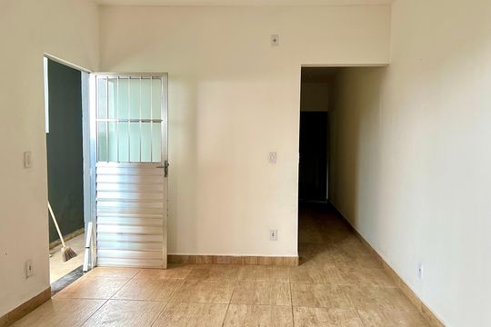 Casa para alugar com 2 quartos, 50m² em Caiçaras, Juiz de Fora