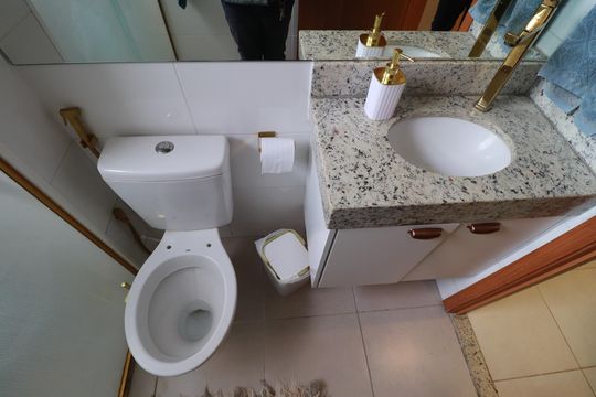 Banheiro  de apartamento para alugar com 2 quartos, 49m² em Recreio das Acacias, Ribeirão Preto