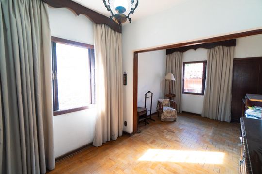 Quarto 3 de casa à venda com 4 quartos, 290m² em Indianópolis, São Paulo