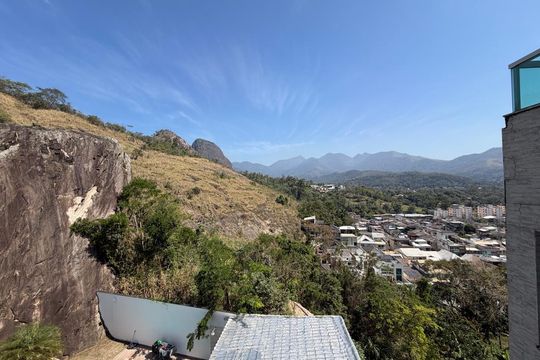 Terceiro andar - Quarto 2/vista de casa de condomínio para alugar com 5 quartos, 350m² em Jacarepaguá, Rio de Janeiro