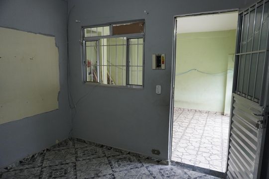 Casa para alugar com 2 quartos, 100m² em Jardim Santa Teresinha, São Paulo
