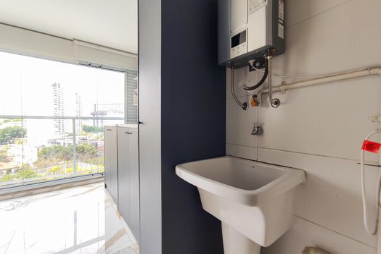 Área de Serviço de apartamento para alugar com 2 quartos, 69m² em Jardim Prudência, São Paulo