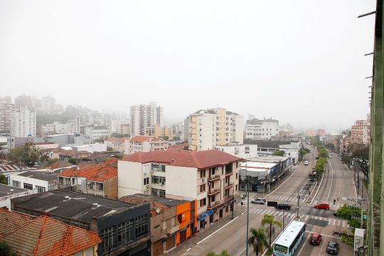 Sala Vista de apartamento à venda com 2 quartos, 92m² em Floresta, Porto Alegre