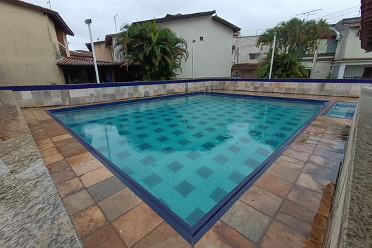 AREA COMUM PISCINA de casa de condomínio para alugar com 4 quartos, 110m² em Extensão Novo Rio das Ostras, Rio das Ostras