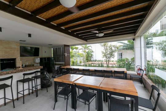 Apartamento à venda com 4 quartos, 189m² em Cambuí, Campinas