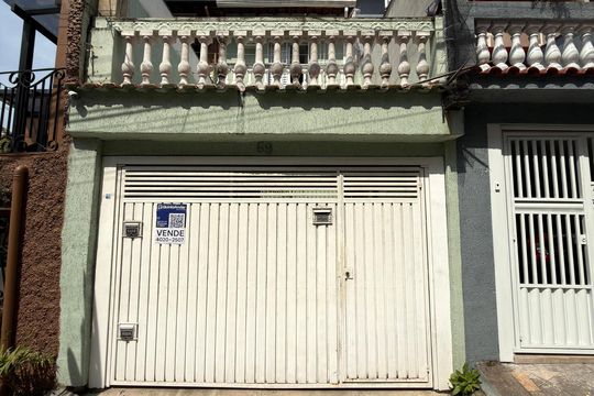 Fachada de casa à venda com 3 quartos, 100m² em Jardim Bartira, São Bernardo do Campo