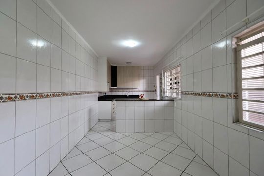 Cozinha de casa à venda com 3 quartos, 321m² em Vila Lemos, Campinas