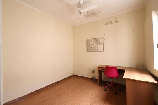 Quarto 1 de casa à venda com 3 quartos, 321m² em Vila Lemos, Campinas