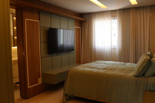 Apartamento à venda com 3 quartos, 46m² em Setor Bueno, Goiânia