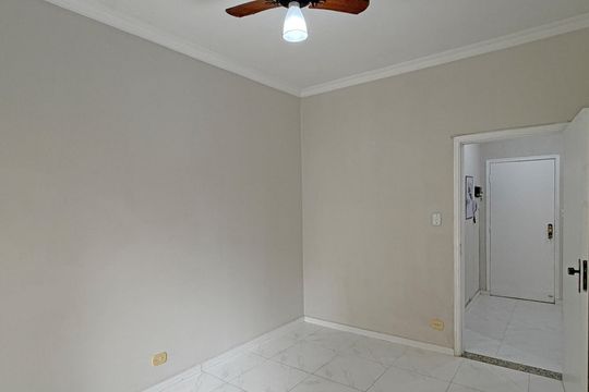 Quarto 2 de apartamento para alugar com 1 quarto, 62m² em Boqueirão, Santos