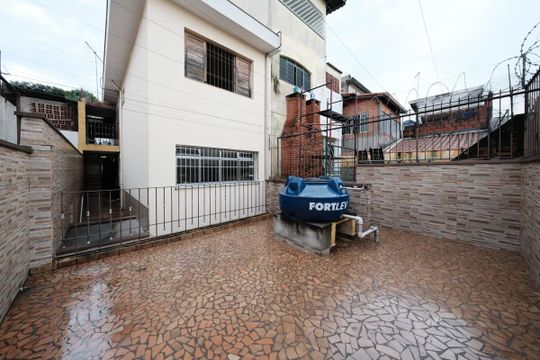 Área externa de casa à venda com 2 quartos, 143m² em Jardim Santa Maria, São Paulo