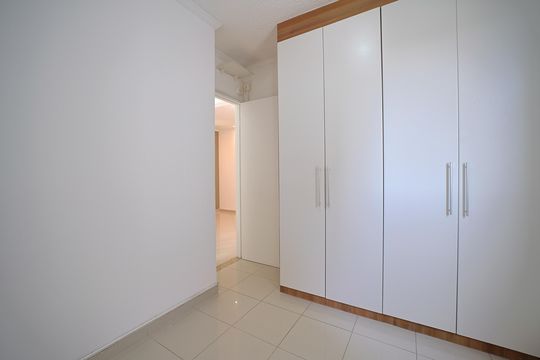 Quarto 2 de apartamento à venda com 2 quartos, 42m² em Vila Talarico, São Paulo