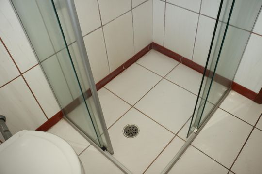 Casa para alugar com 2 quartos, 70m² em Vila Ester, São Paulo