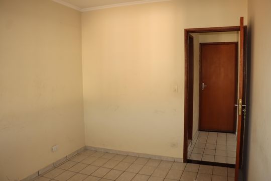 Casa para alugar com 2 quartos, 70m² em Vila Ester, São Paulo
